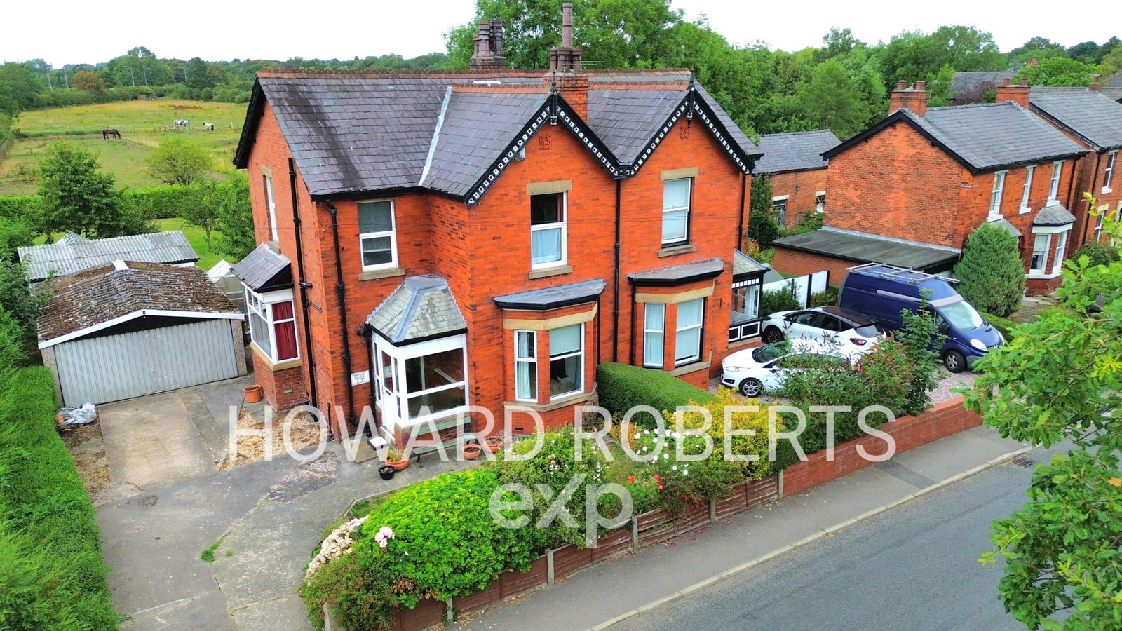 Semi Detached House in Preston