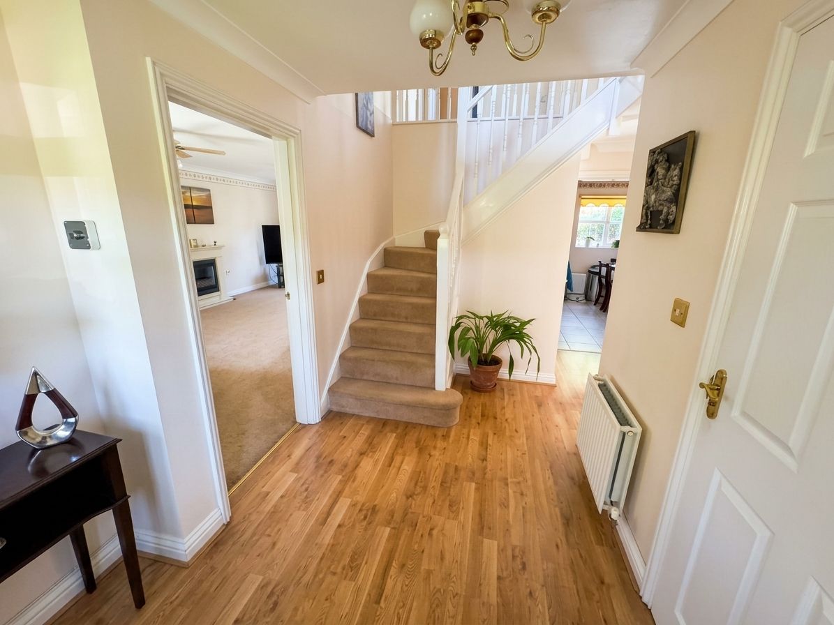 Detached House for sale in Ashford, Bryony Drive, Kingsnorth, Ashford, TN23
