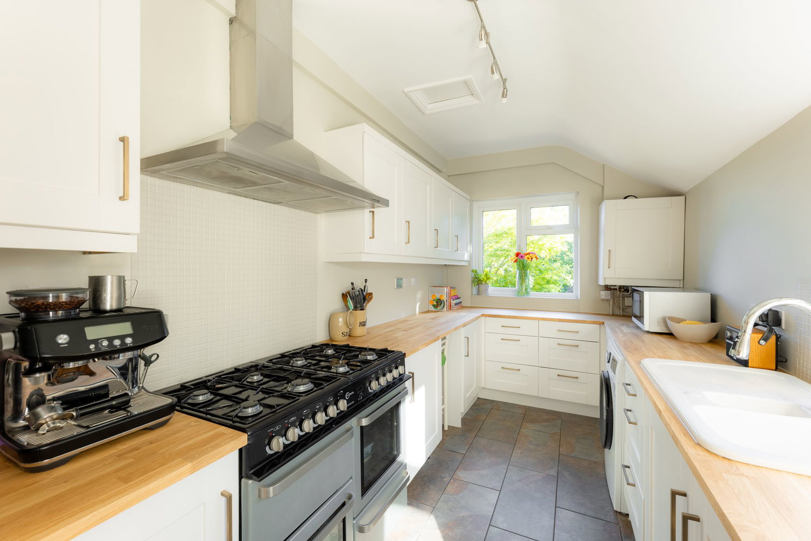 Terraced House for sale in Stourbridge, Ridge Street, Stourbridge, DY8 4QF, 1015 m²