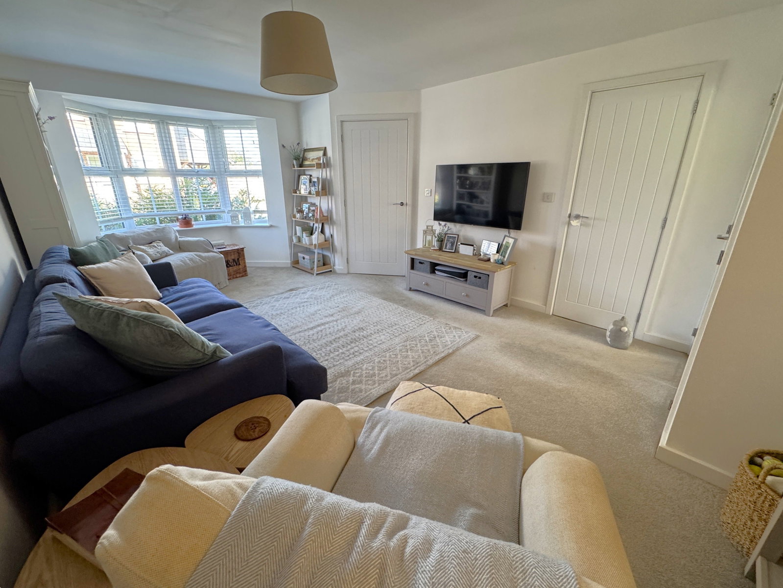 Semi Detached House in Great Horwood