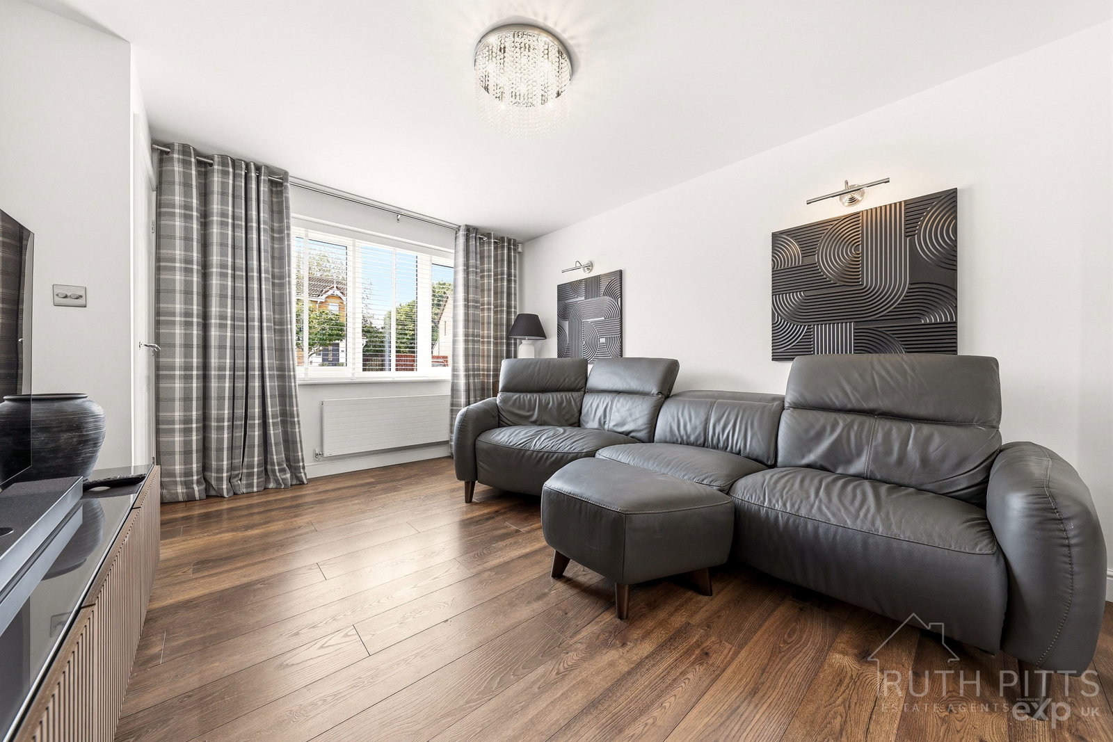 Detached House in Pontefract