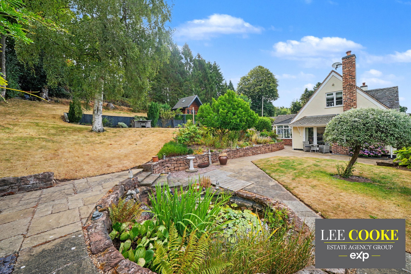 Detached House in Stafford