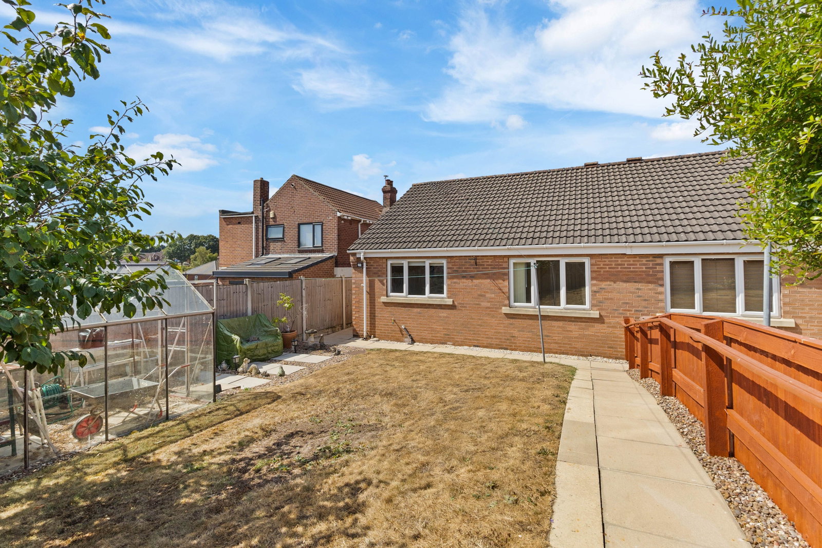 Semi Detached Bungalow for sale in Pontefract, Queensway Place, Pontefract, 599 m²