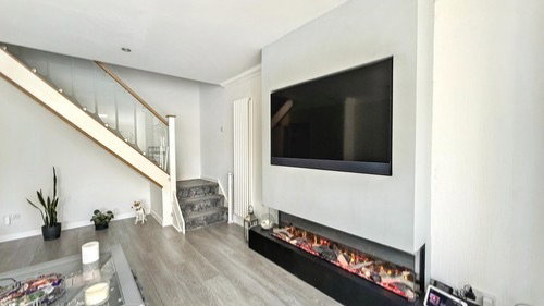 Semi Detached House in Rochester