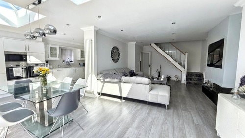 Semi Detached House in Rochester