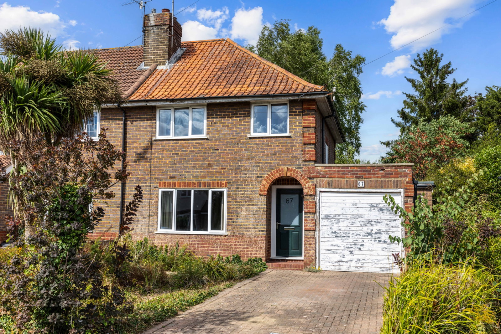 Semi Detached House for sale in Tonbridge, Estridge Way, Tonbridge, TN10 4JX, 1401 m²