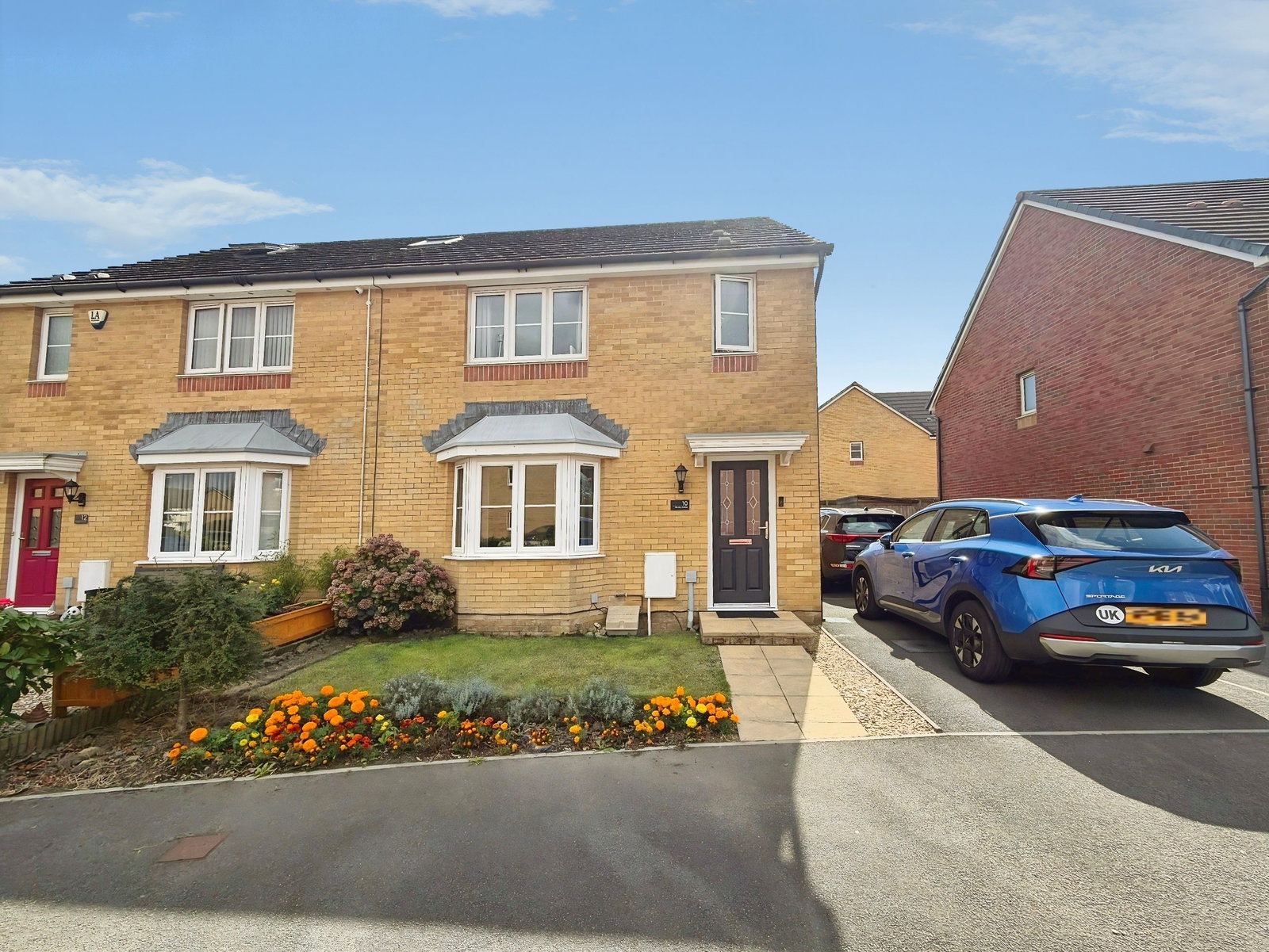 Semi Detached House for sale in Swansea, Ffordd Y Meillion, Penllergaer, Swansea, SA4 9FE