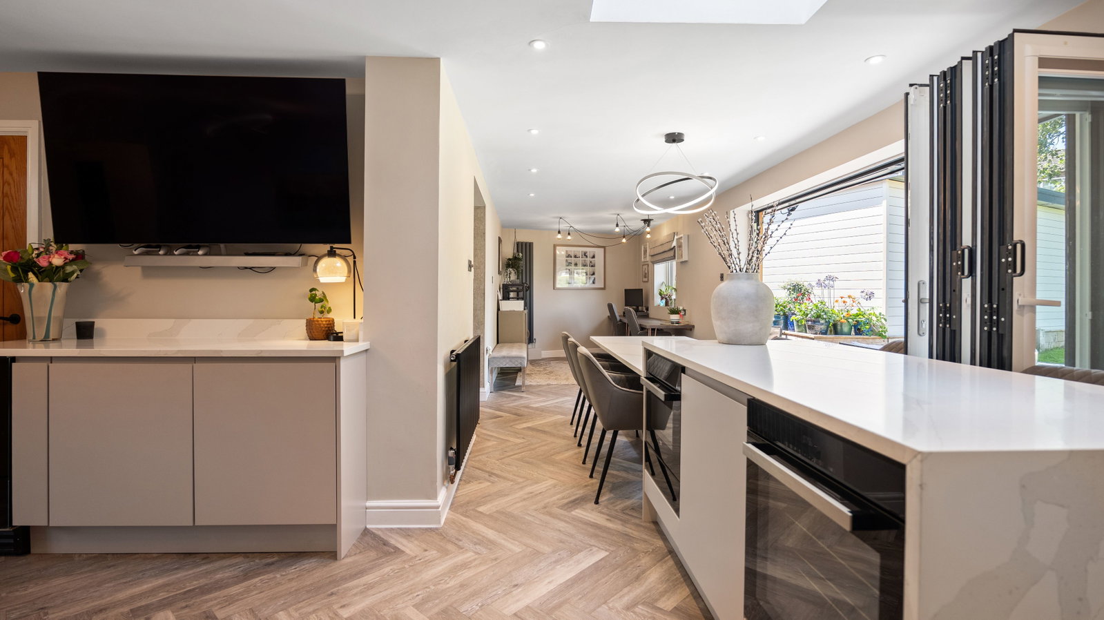 Semi Detached House in Sheffield 4