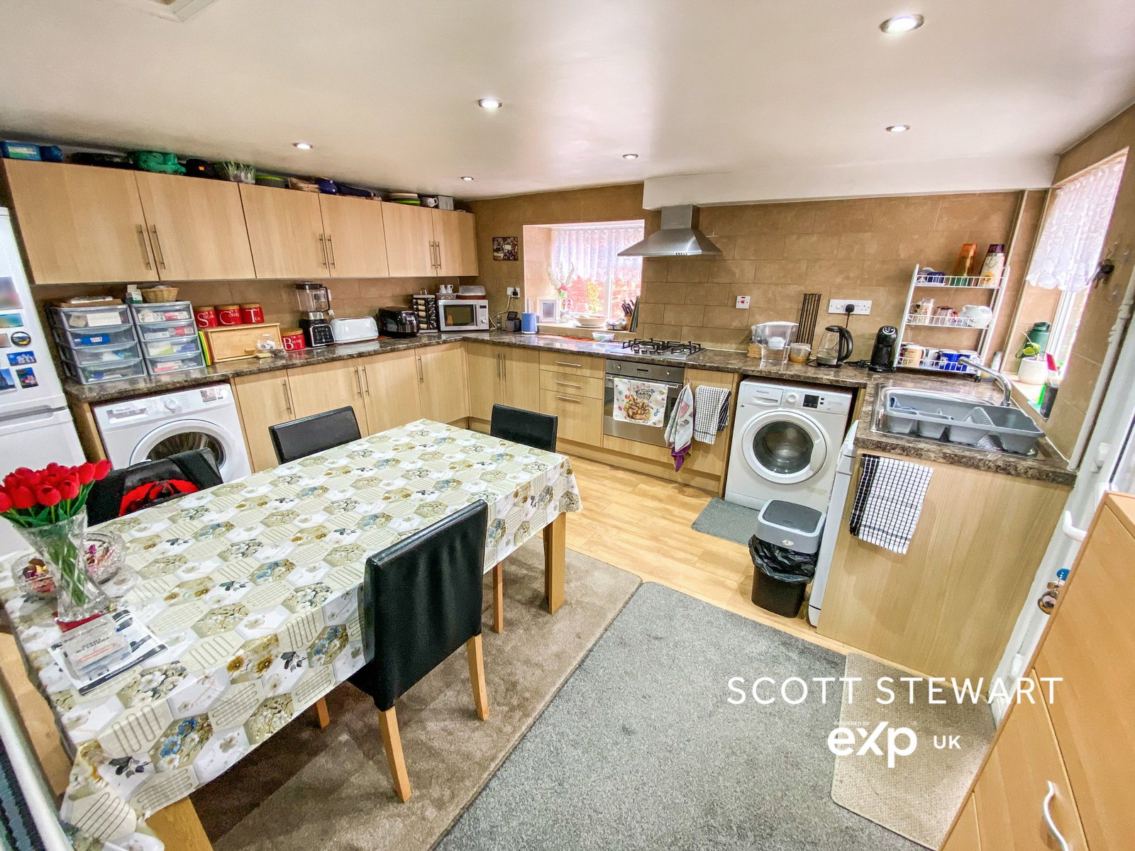 Detached House in Peterborough