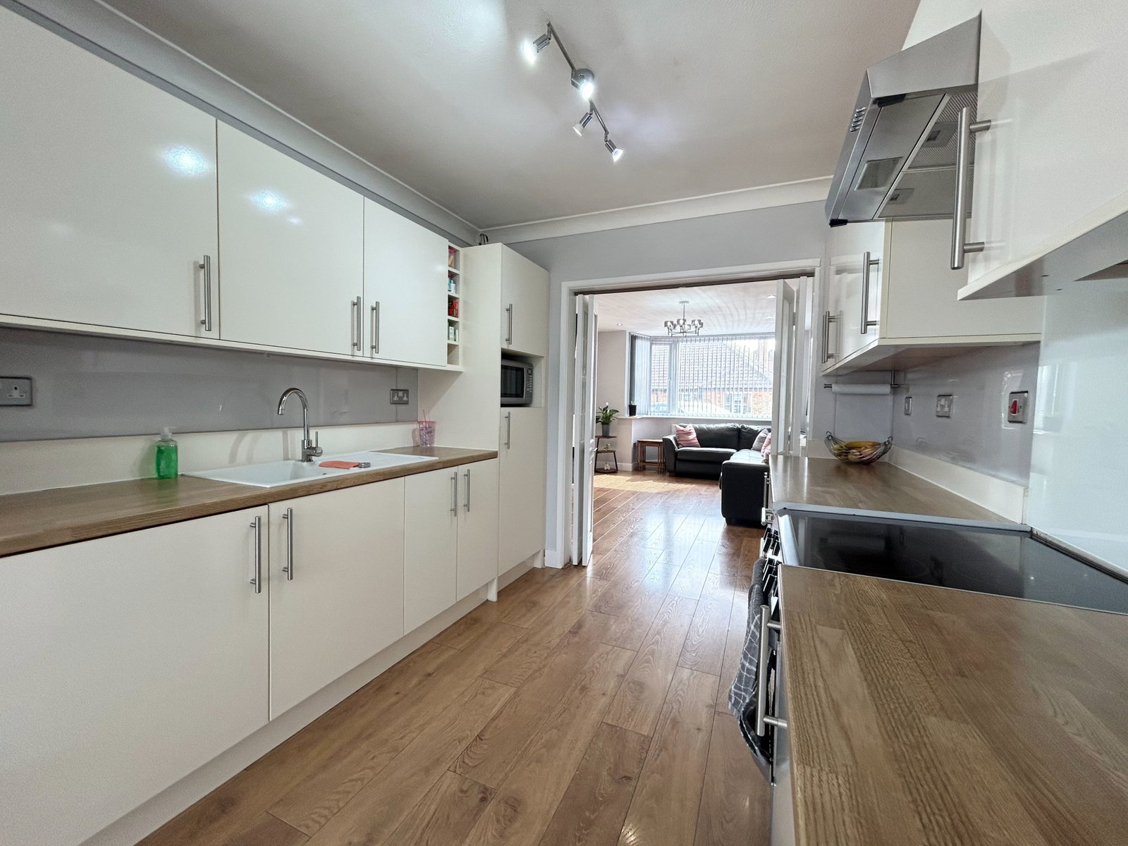 Semi Detached House in Leicester