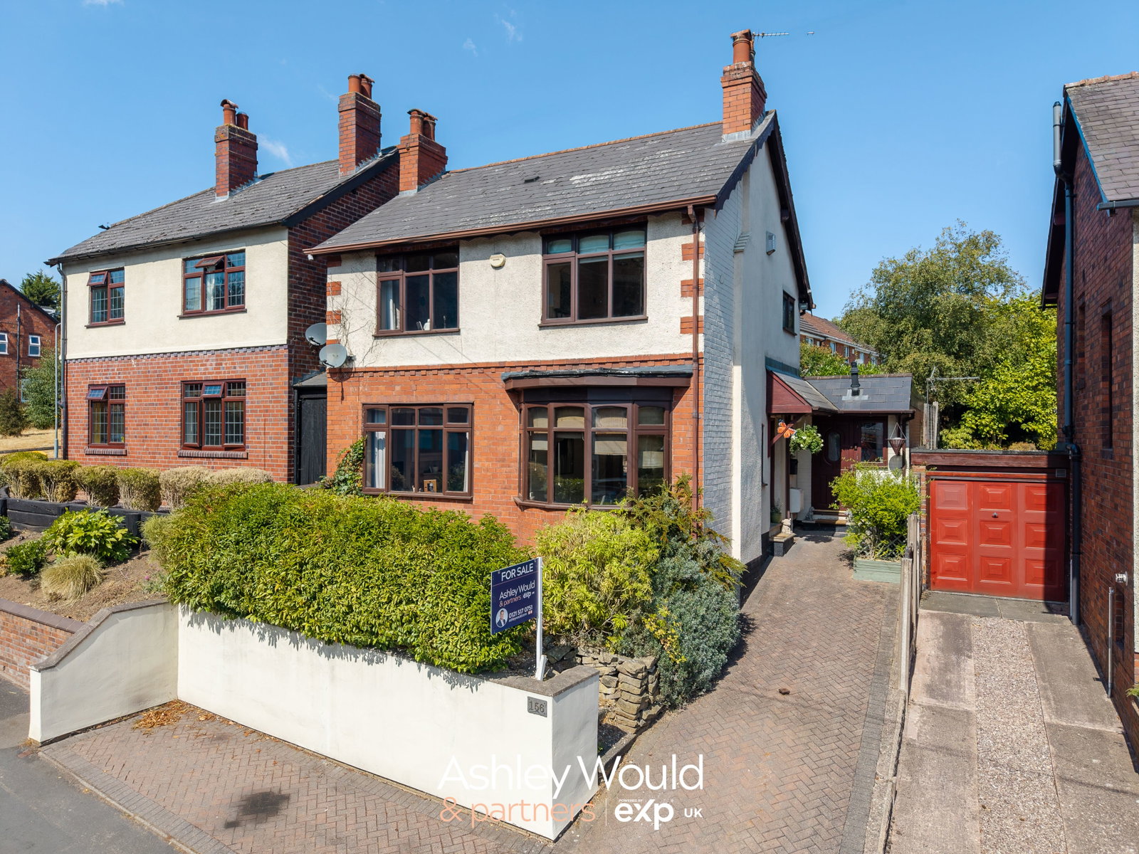 Detached House for sale in Cradley Heath, Barrs Road, Cradley Heath, B64 7EX