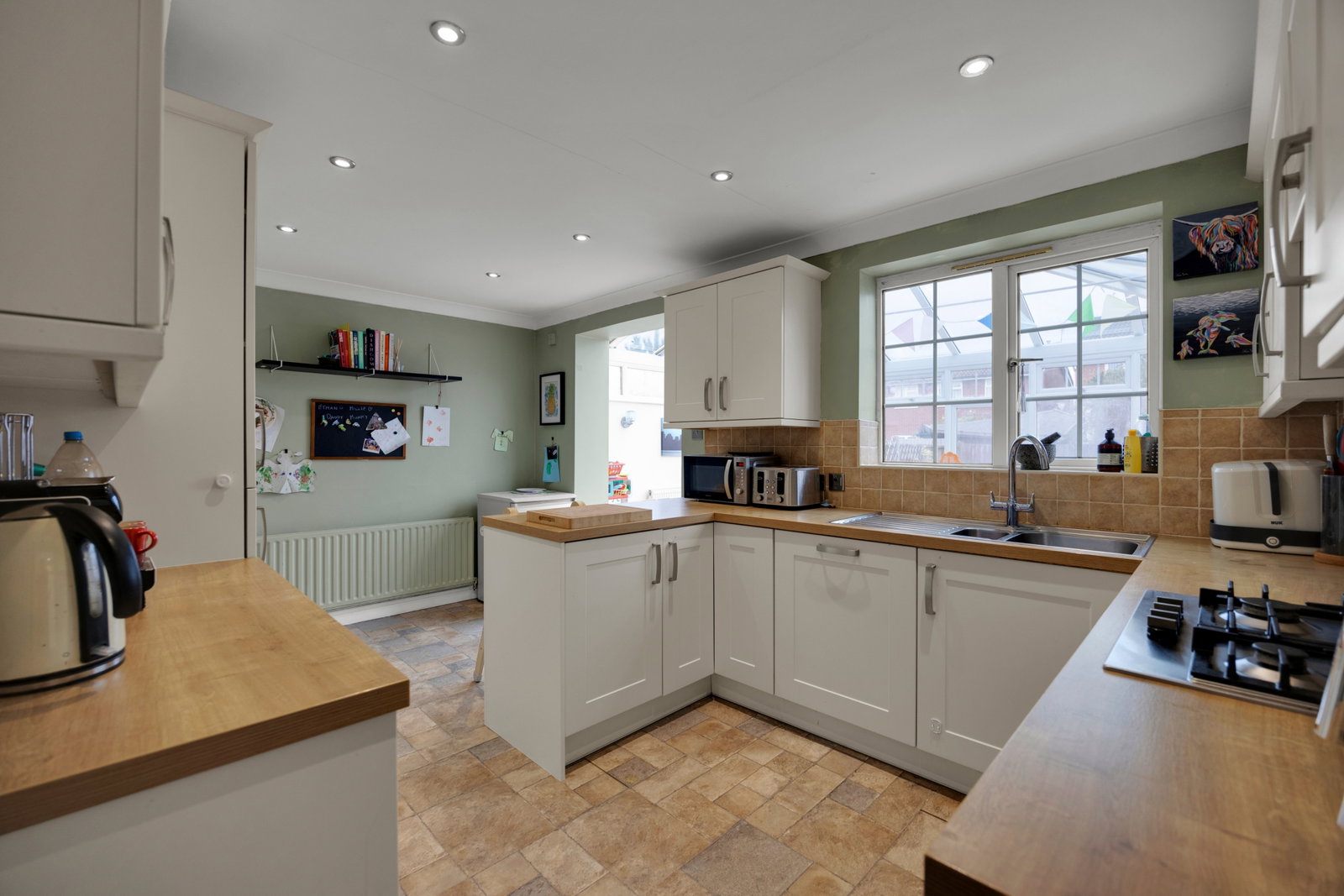 Detached House for sale in Sandbach, Holly Heath Close, Sandbach, CW11 4HU