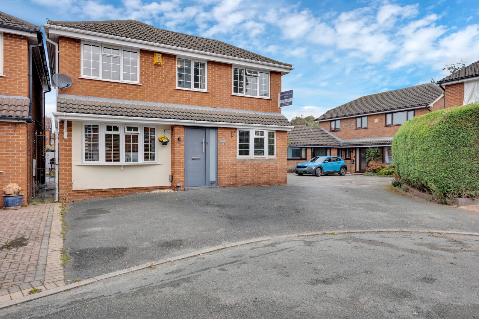 Detached House for sale in Sandbach, Holly Heath Close, Sandbach, CW11 4HU