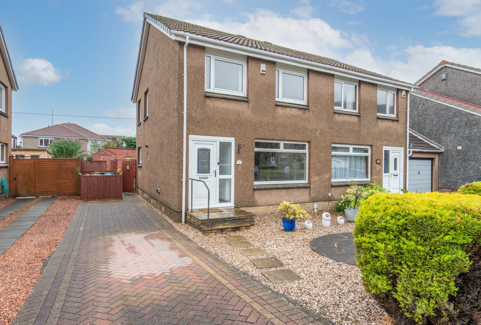Semi Detached House in Burntisland