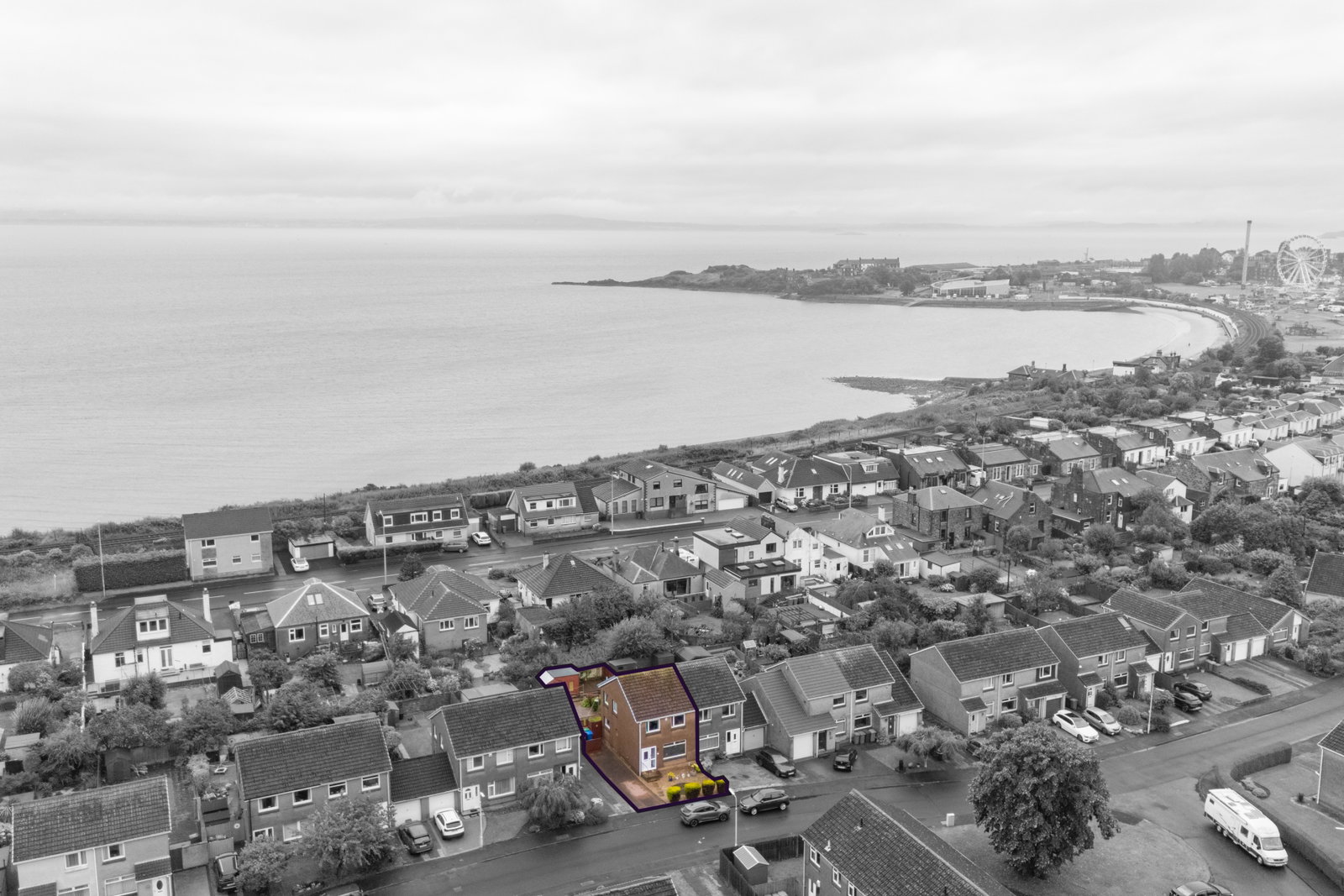 Semi Detached House in Burntisland