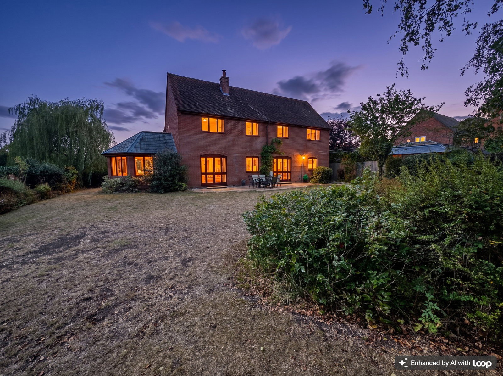 Detached House for sale in Buckingham, Adstock, 2362 m²