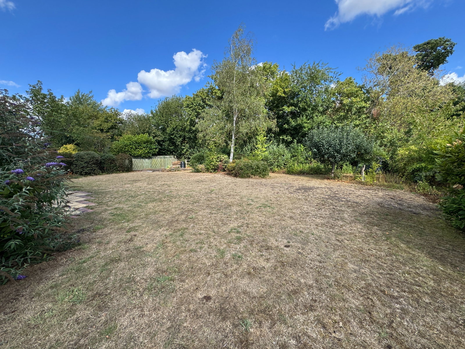 Detached House for sale in Buckingham, Adstock, 2362 m²