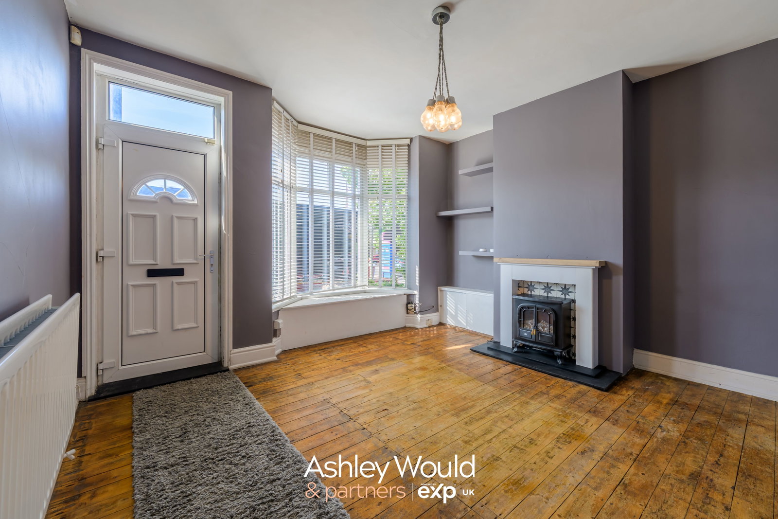 Terraced House for sale in Halesowen, Stourbridge Road, Halesowen, B63 3UJ