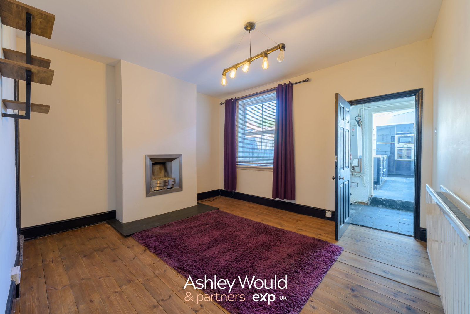 Terraced House for sale in Halesowen, Stourbridge Road, Halesowen, B63 3UJ