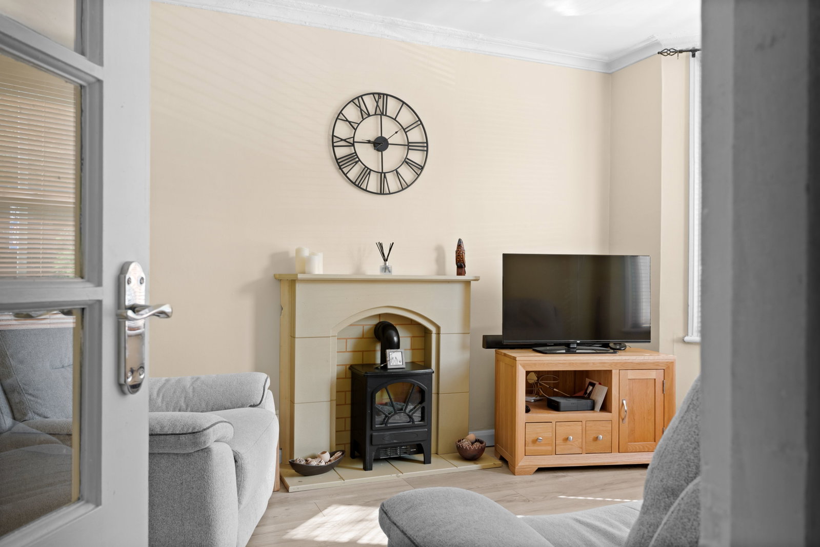 Terraced House in Whyteleafe 2
