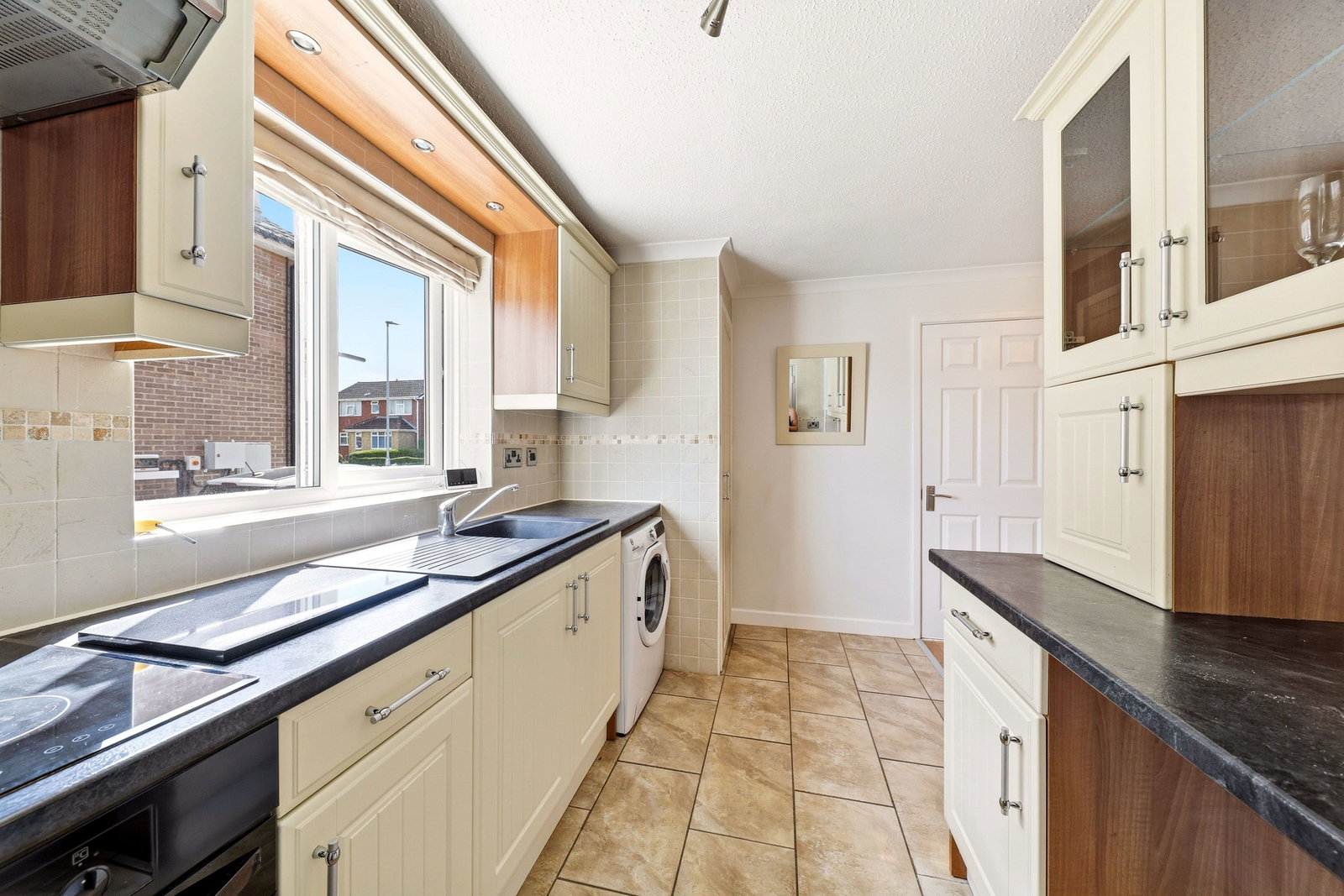 Detached House for sale in Pontefract, Greenwood Avenue, Upton, WF9
