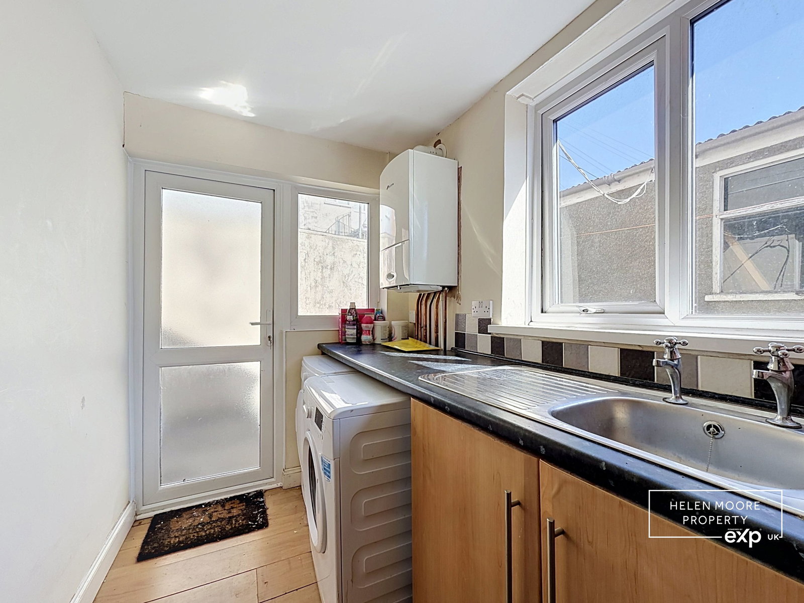 Terraced House in Plymouth 5
