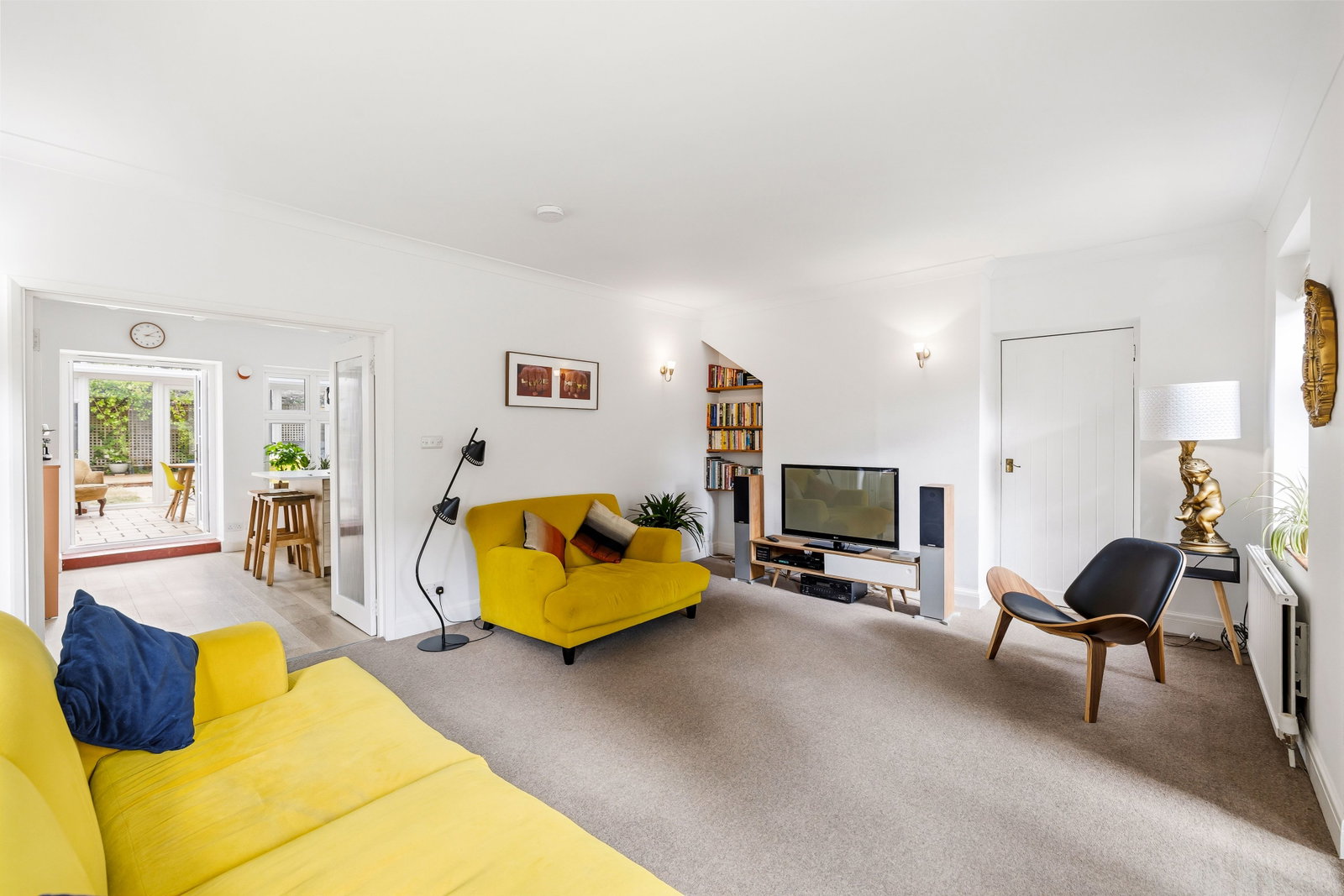 Detached House for sale in Haywards Heath, The Coach House, Balcombe Road, Haywards Heath, West Sussex, RH16 1PB