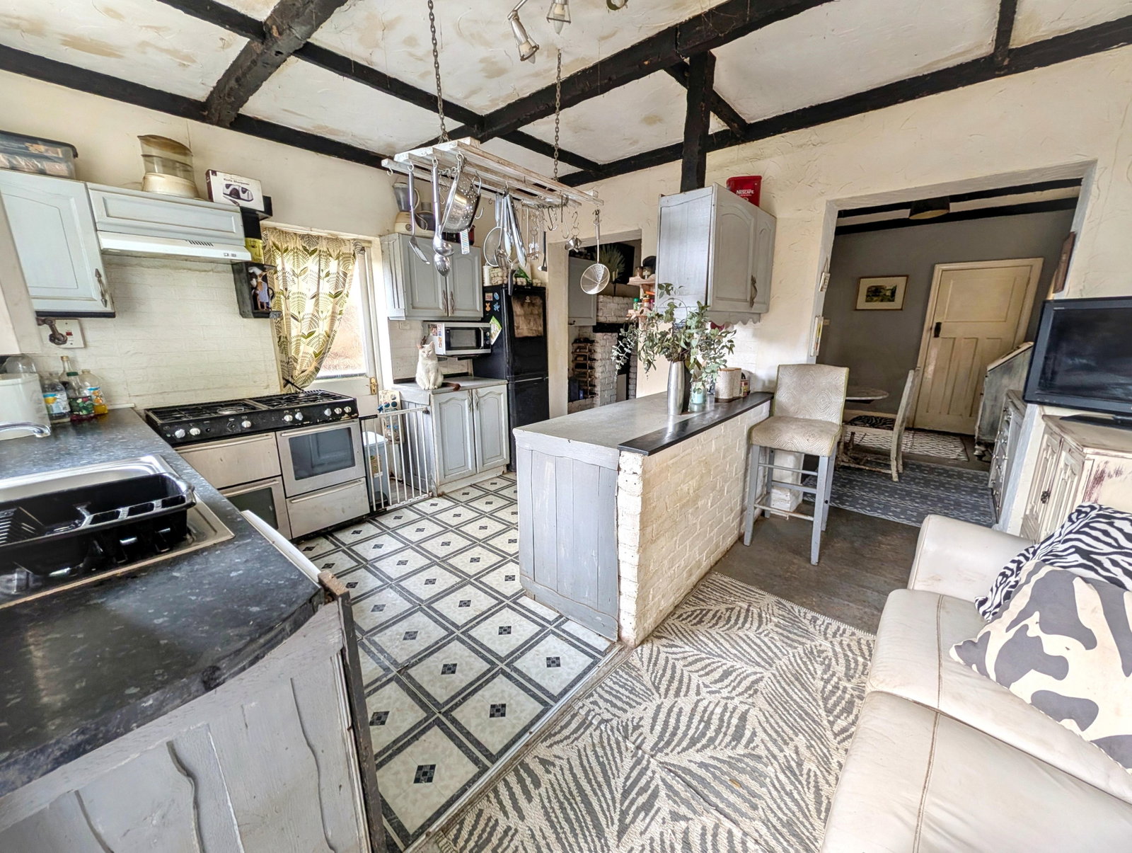 Detached House in Colchester