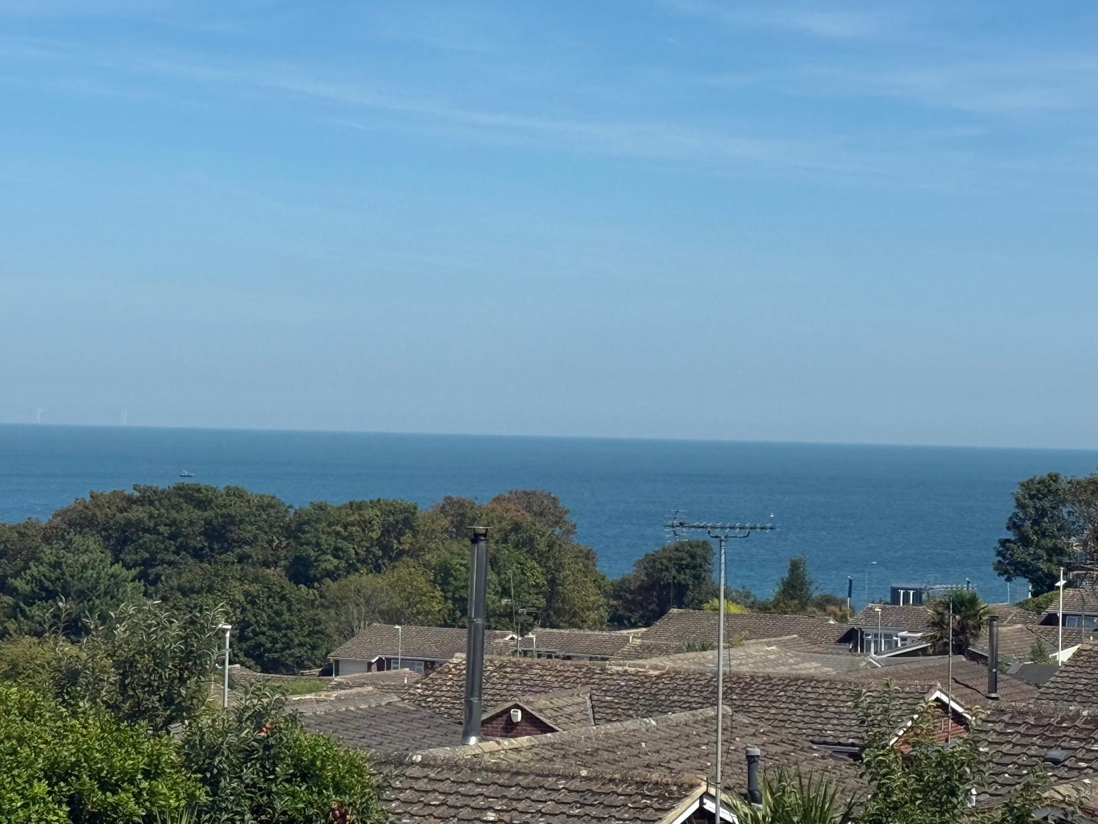 Detached House in Broadstairs 3