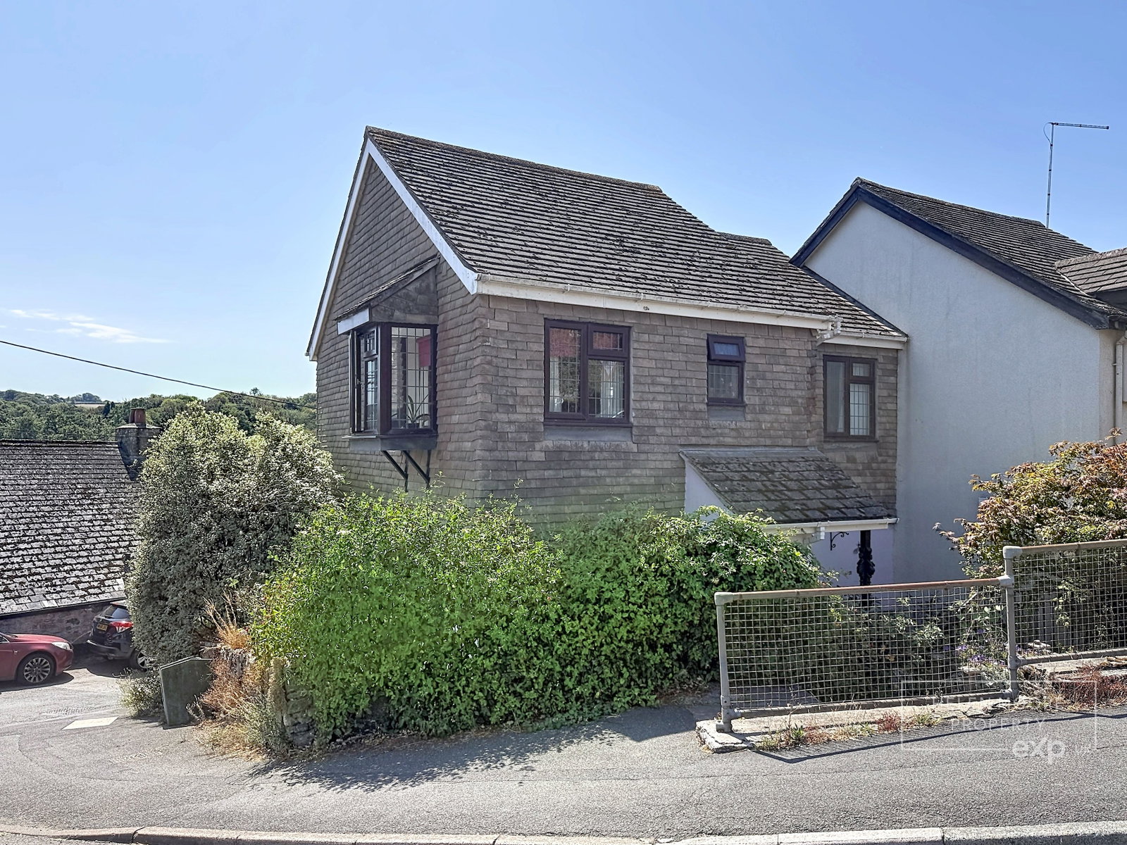 Cottage in Plymouth 3