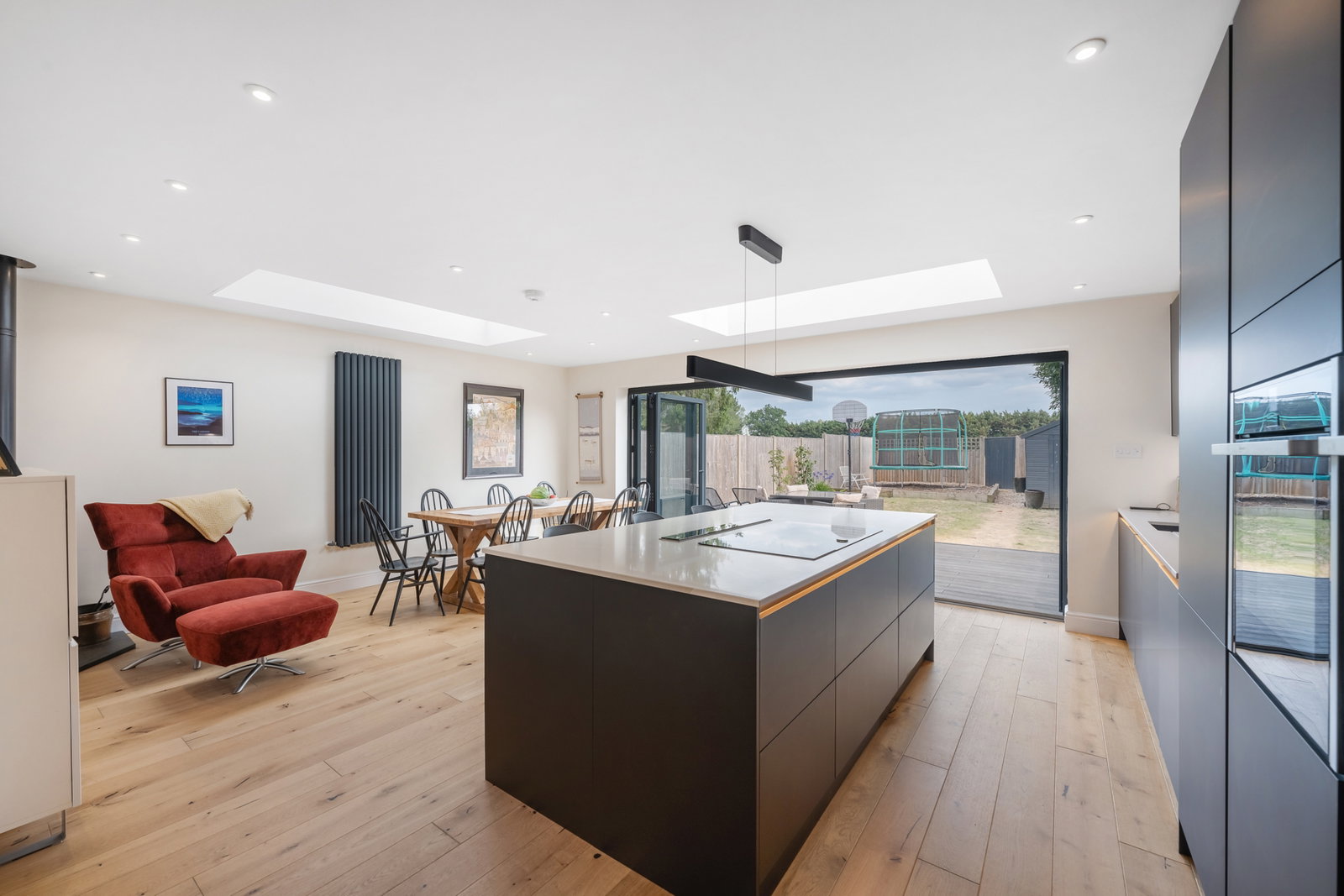 Semi Detached House in Staines-upon-thames