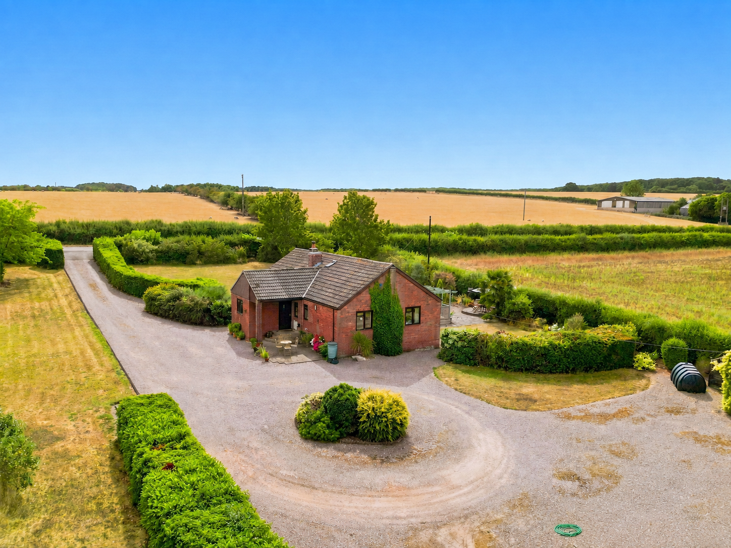 Detached House in Newark 3