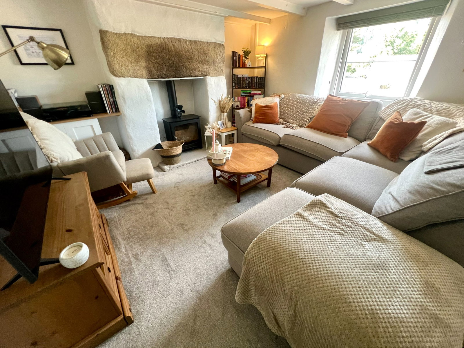 End Of Terrace House in Par
