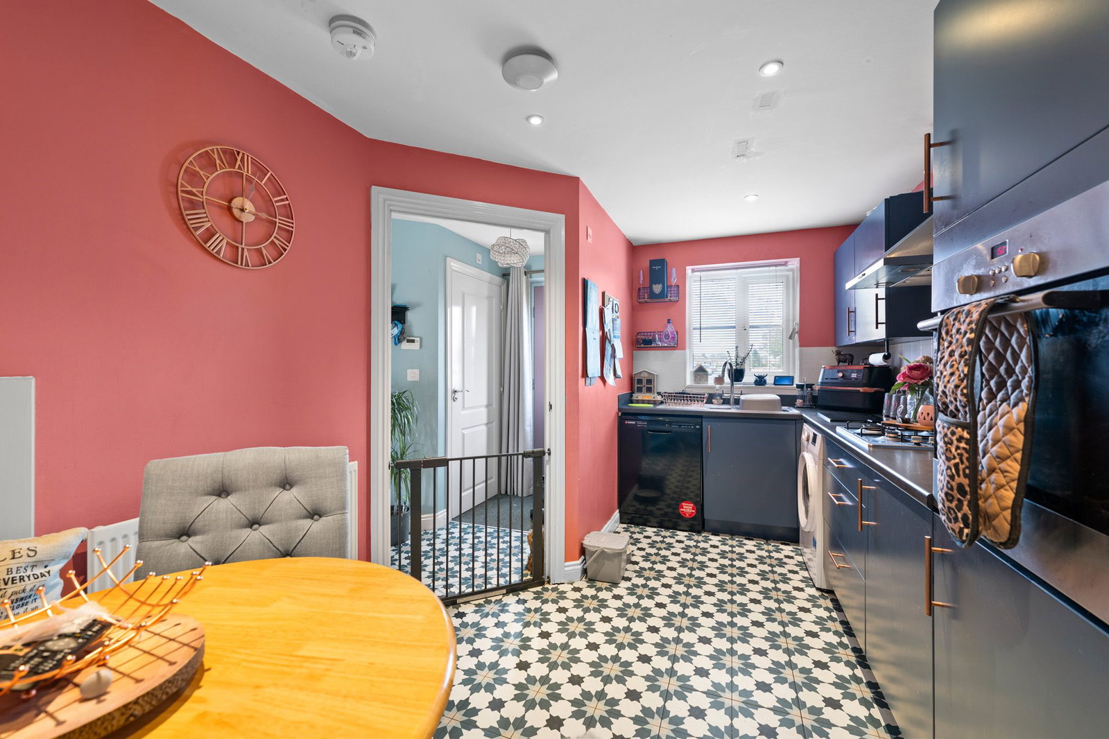 Detached House in Stoke-on-Trent