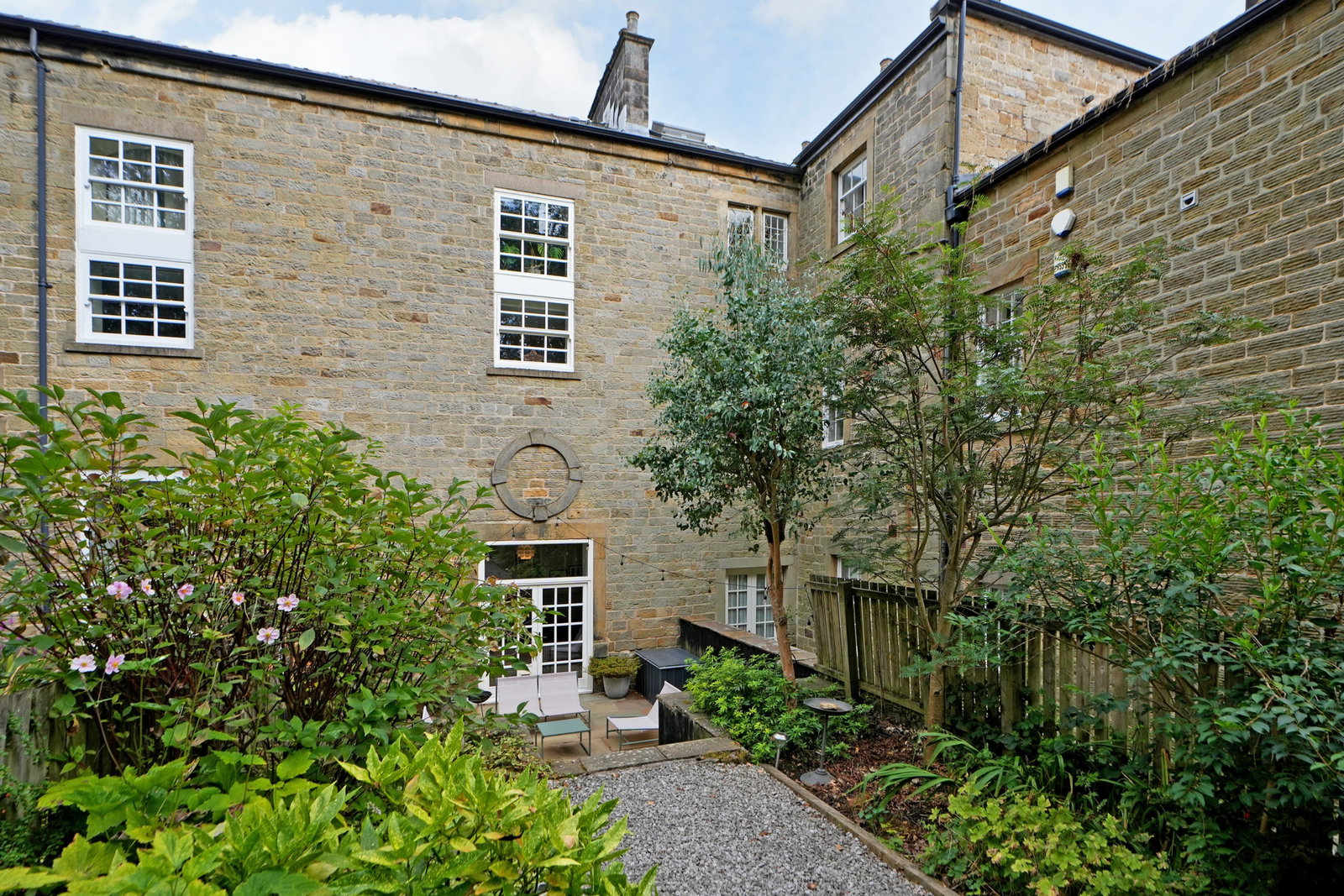 Town House for sale in Sheffield, Loxley Court, Ben Lane, Loxley, S6 4SF, 1511 m²