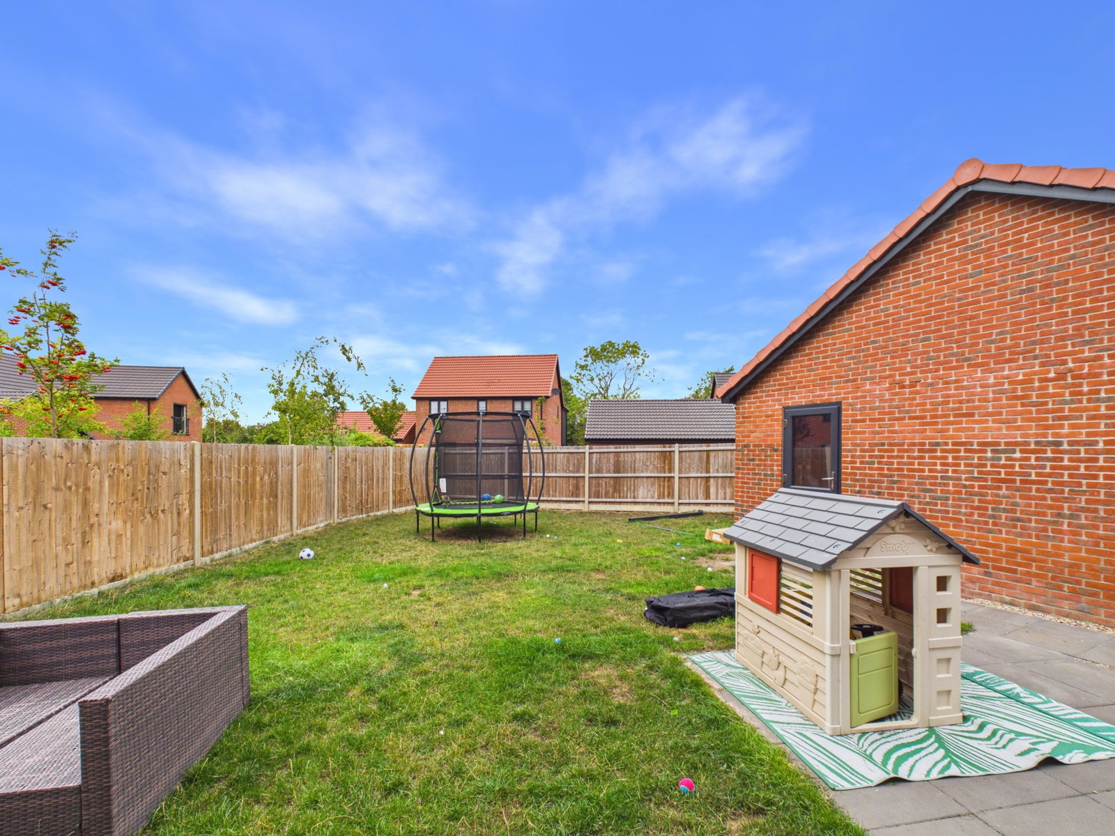 Detached House for sale in Bacton, Castell Road, Bacton, 1216 m²