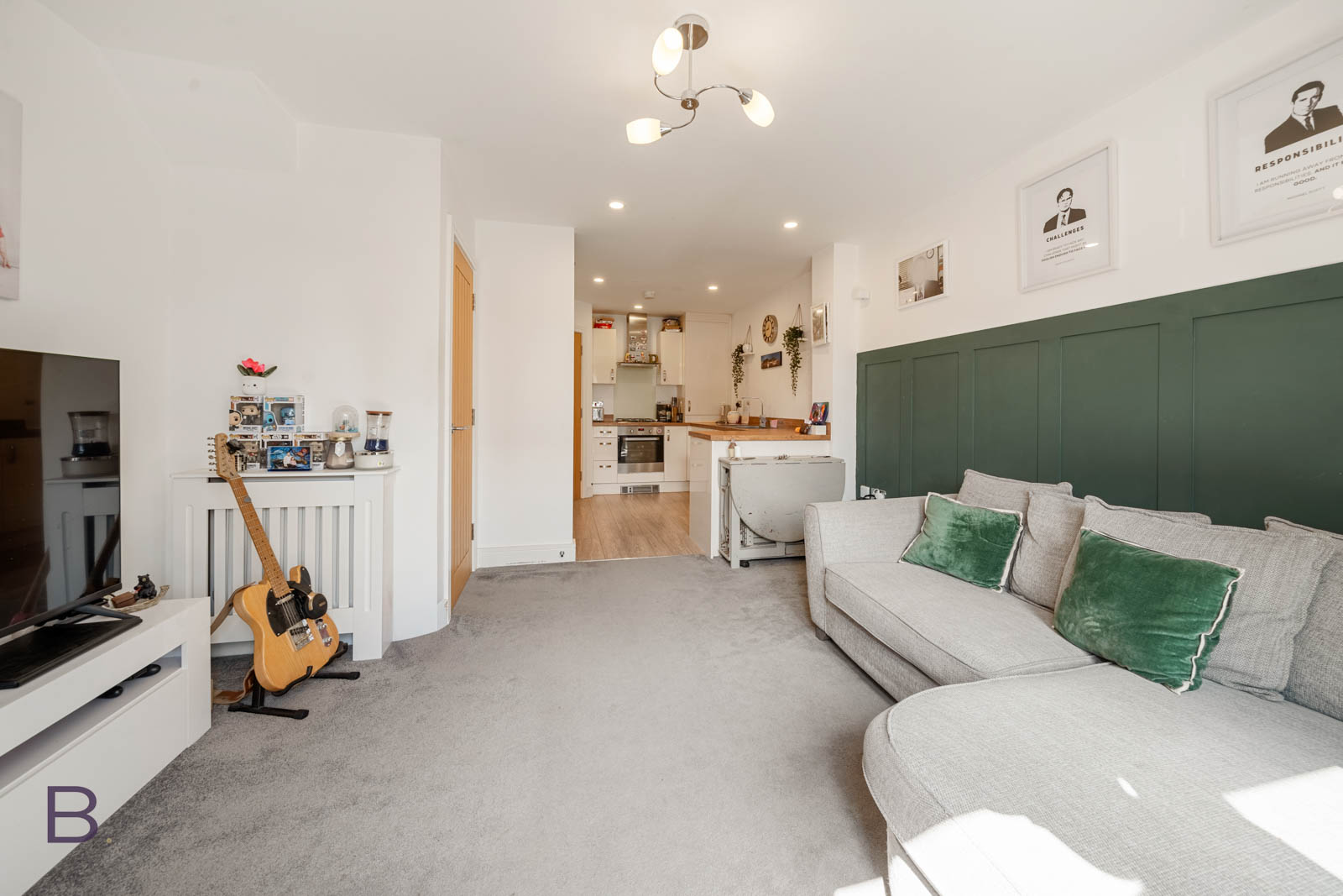 Semi Detached House in Bradford