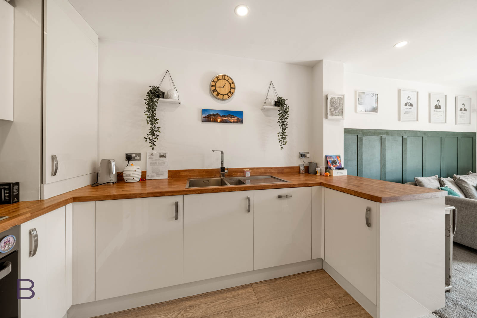 Semi Detached House in Bradford