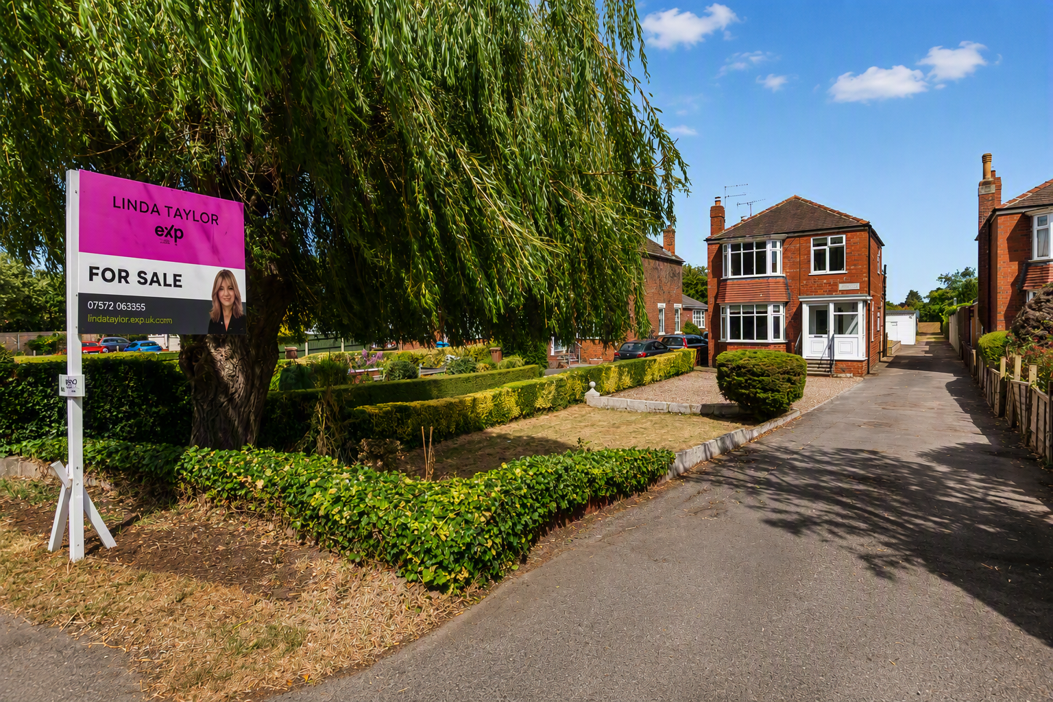 Detached House in Beverley