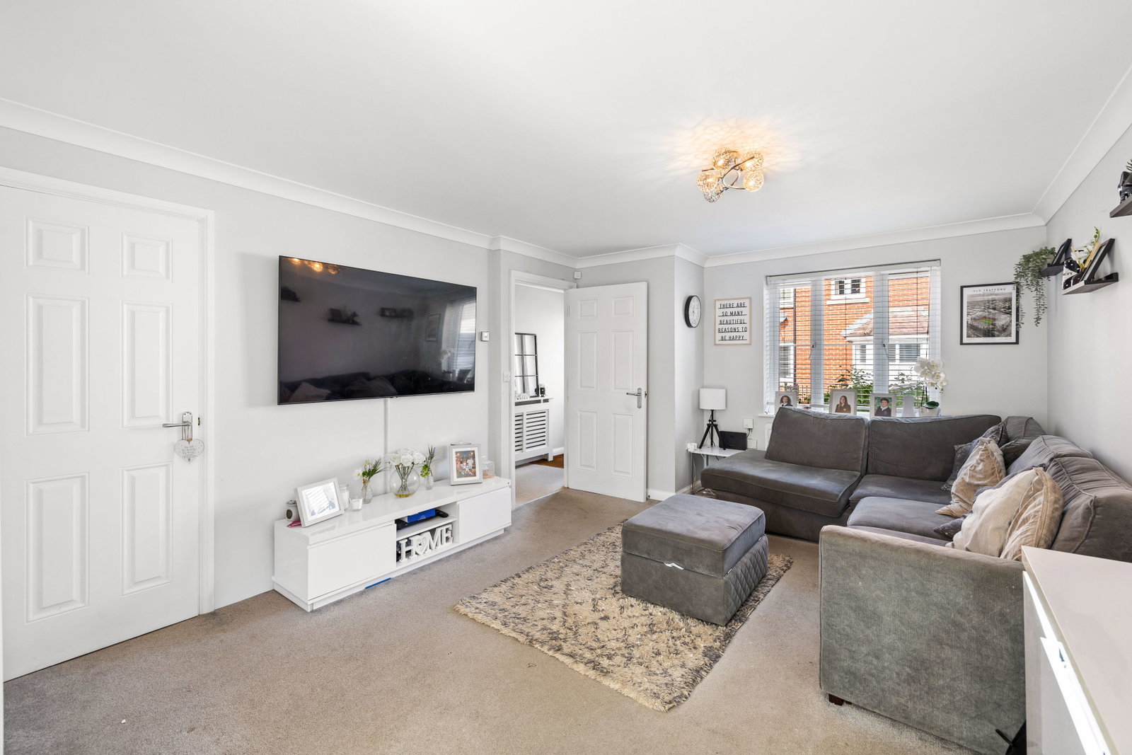 Semi Detached House for sale in Lingfield, Knights Mead, Lingfield