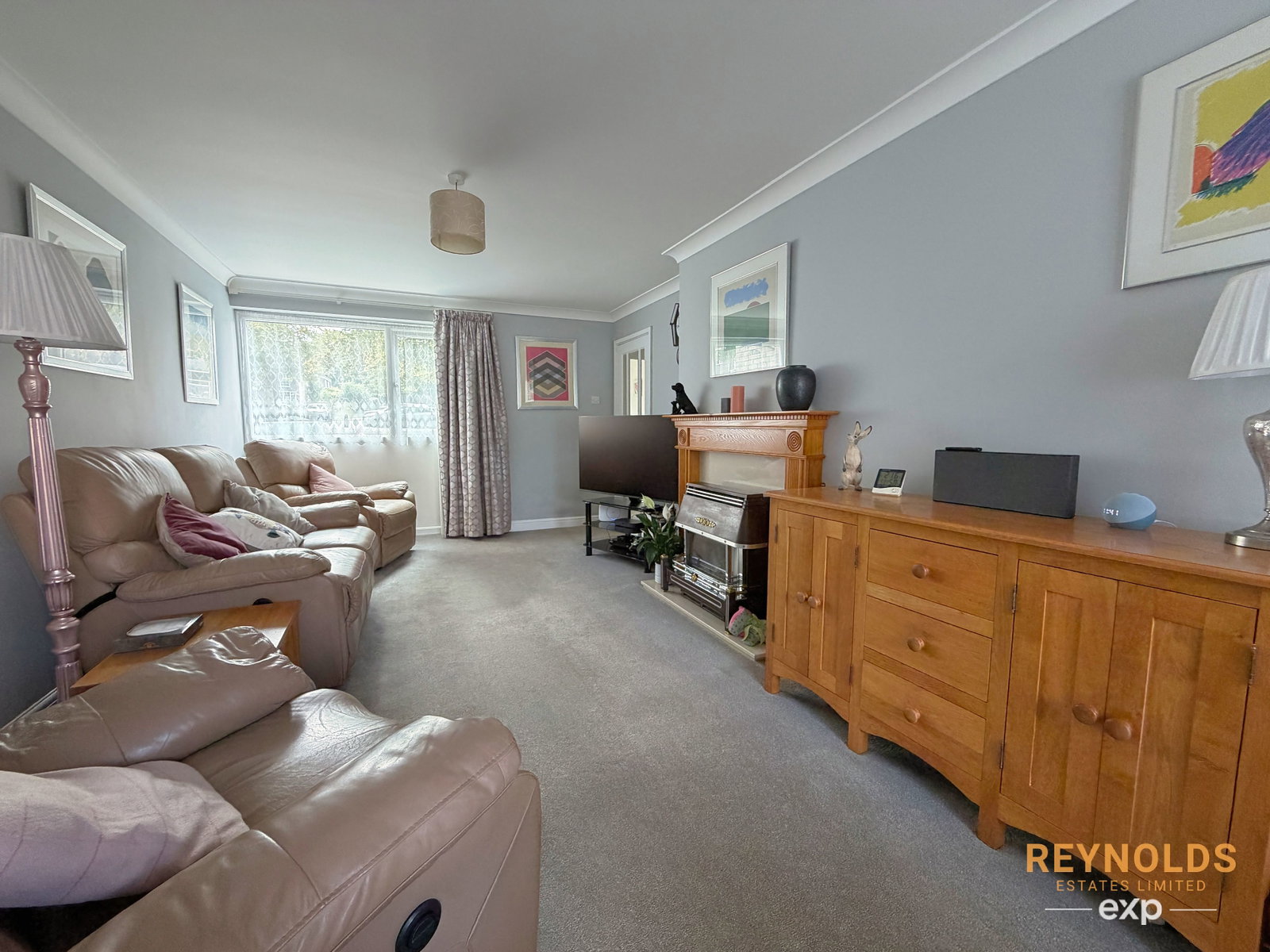 Terraced House for sale in Meopham, Beech Mast, Vigo, Meopham, Kent, DA13 0SX, 871 m²