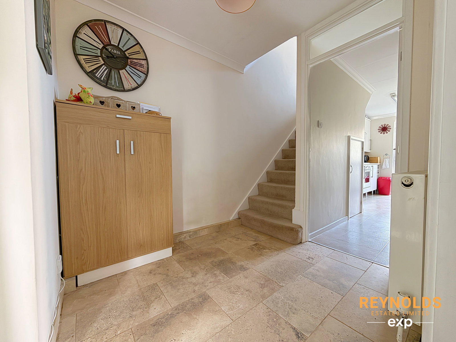 Terraced House for sale in Meopham, Beech Mast, Vigo, Meopham, Kent, DA13 0SX, 871 m²