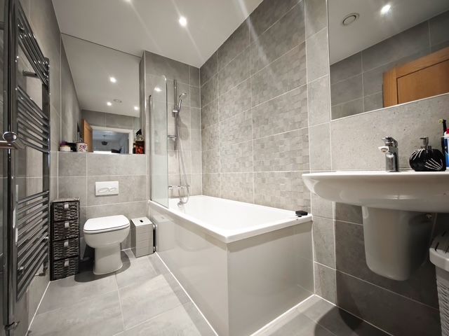 Flat for sale in Dunstable, West Street, Dunstable, LU6 1GB, 613 m²