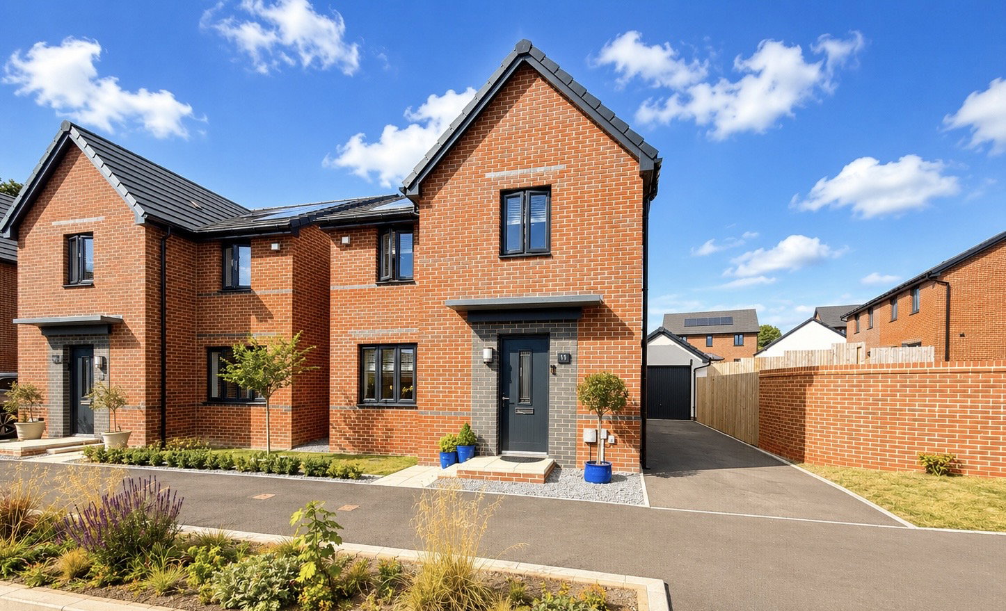 Detached House in Swansea 