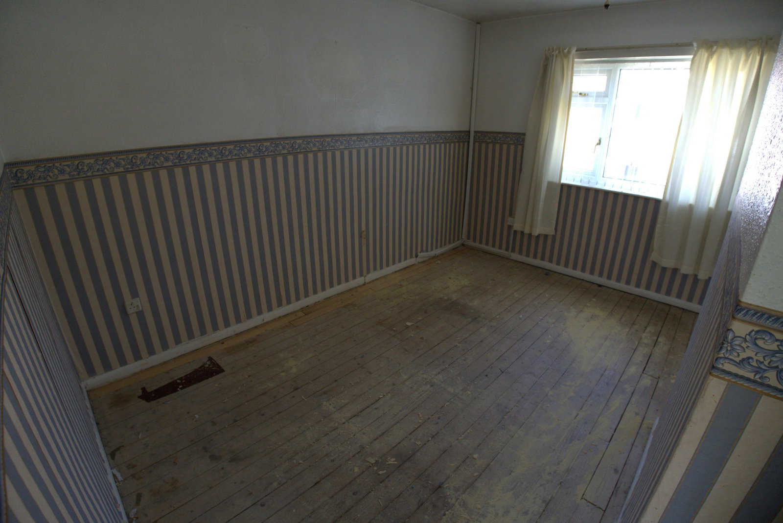 End Of Terrace House for sale in Heywood, Argyle Street, Heywood, OL10 3LU