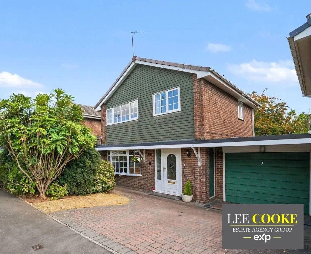 Link Detached House in Wolverhampton