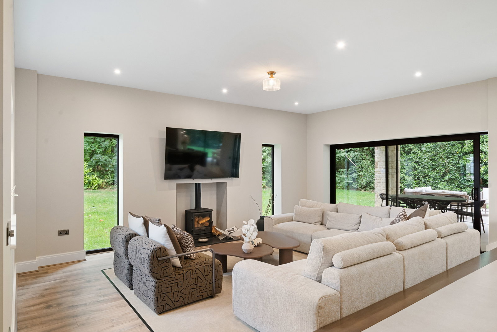 Detached House in Preston 2