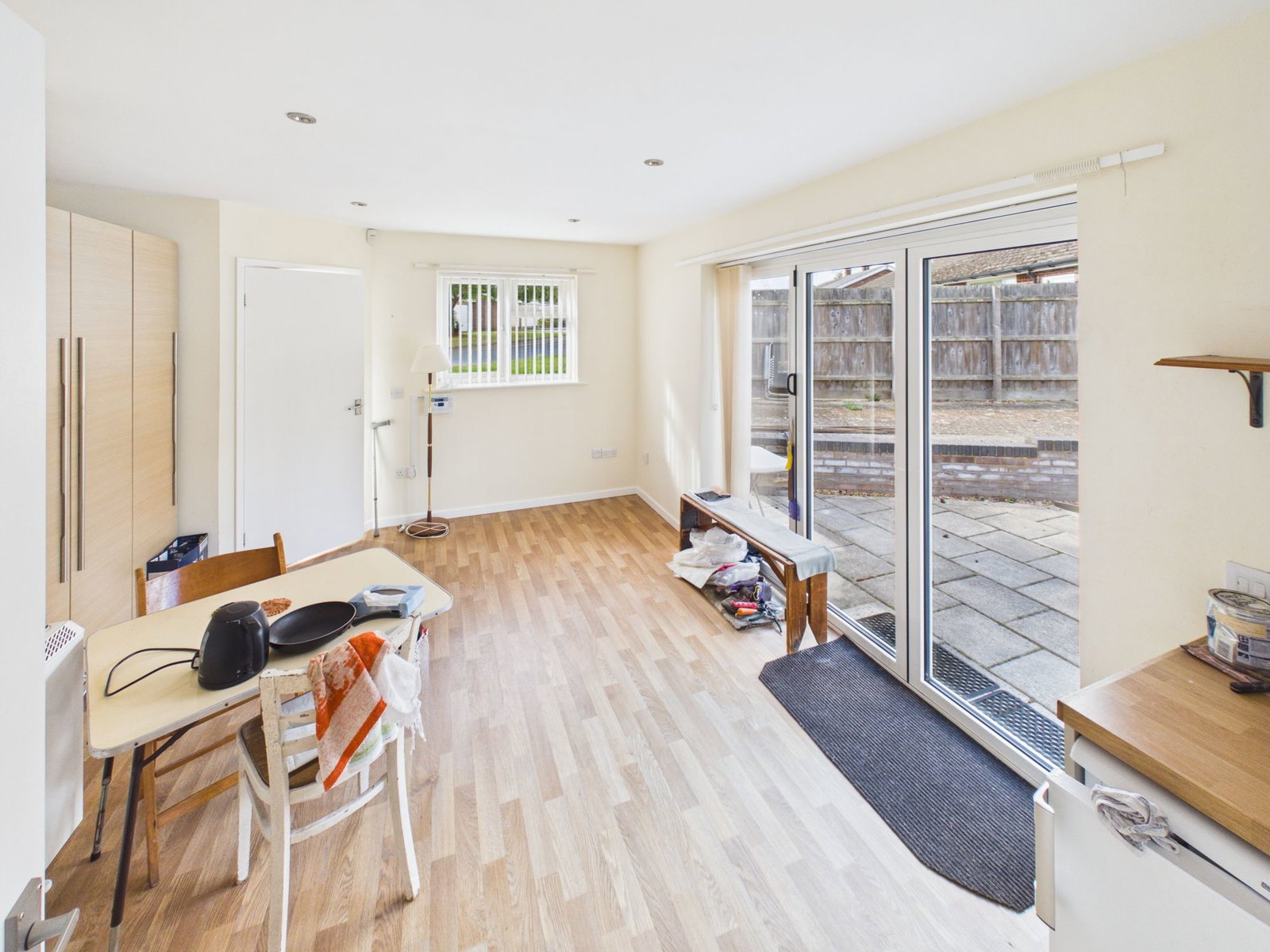 Semi Detached Bungalow for sale in Ipswich, Collimer Close, Chelmondiston, Ipswich, IP9 1HX, 1076 m²