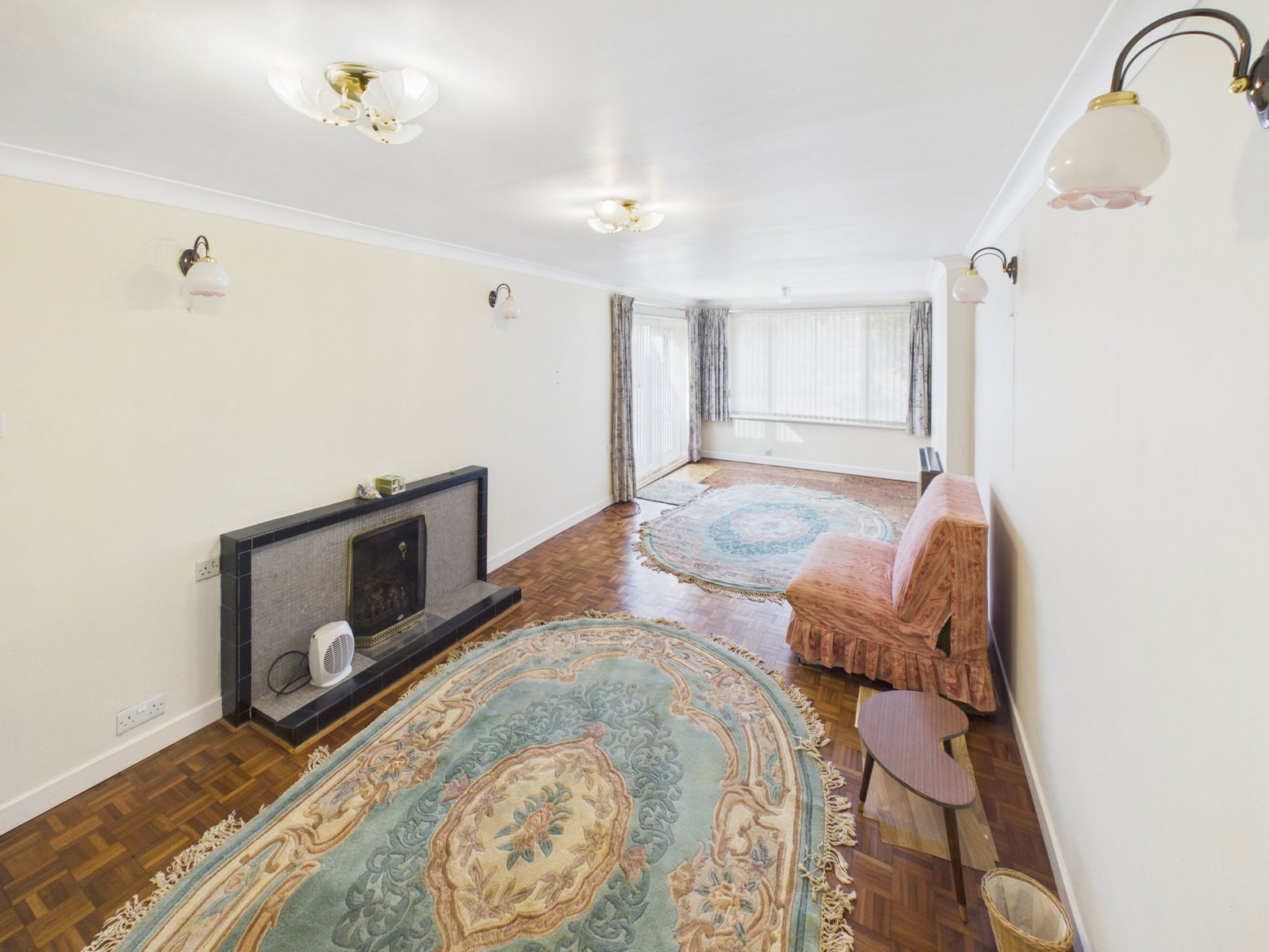 Semi Detached Bungalow for sale in Ipswich, Collimer Close, Chelmondiston, Ipswich, IP9 1HX, 1076 m²