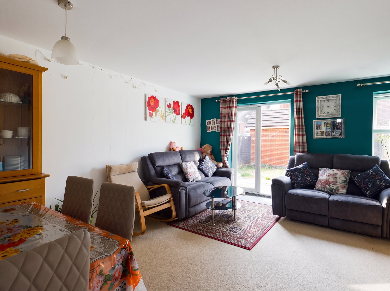 Semi Detached House in Gloucester